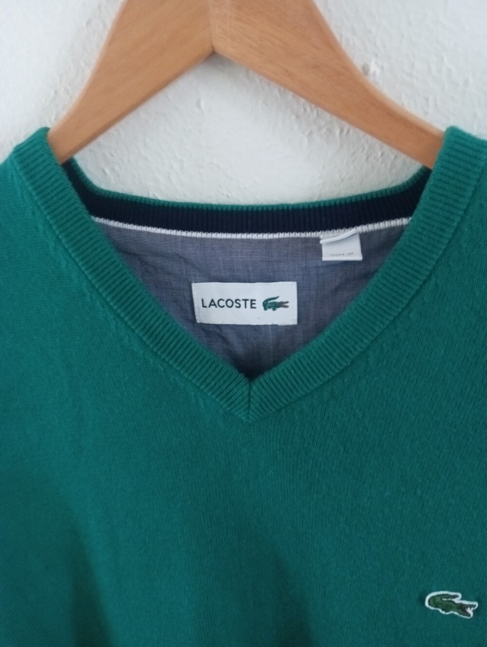 LACOSTE Kelly Green Cotton V-Neck Sweater | 7 XXL - Picture 3 of 8